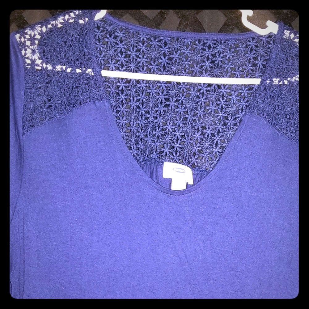 Blue Old Navy shirt with lace upper back